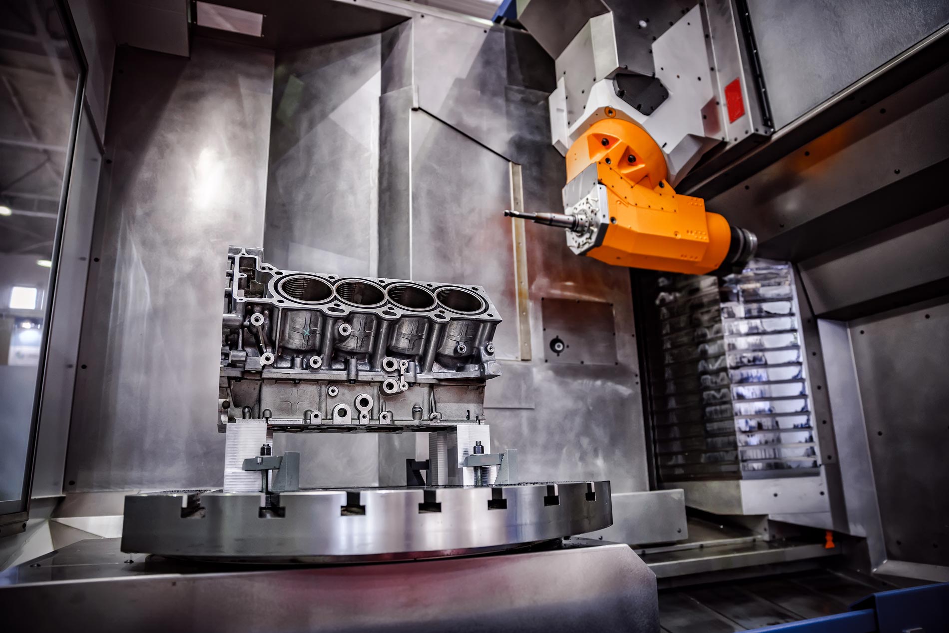Industrial machine receiving automatic grease lubrication